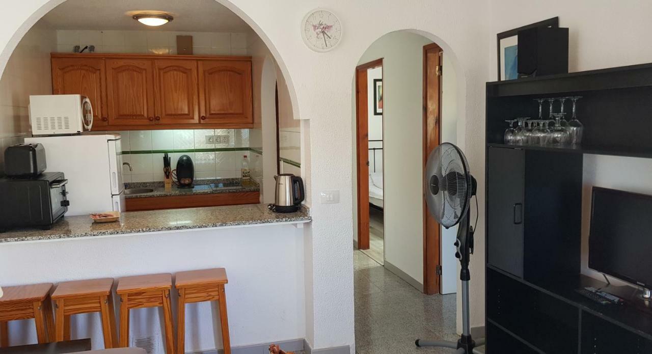 Two Bedroom Apartment 2 Min From Beach Mogán Exteriör bild
